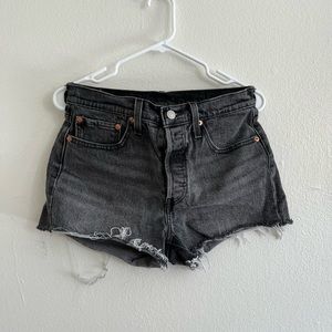 Black Levi’s 501 Jean Shorts